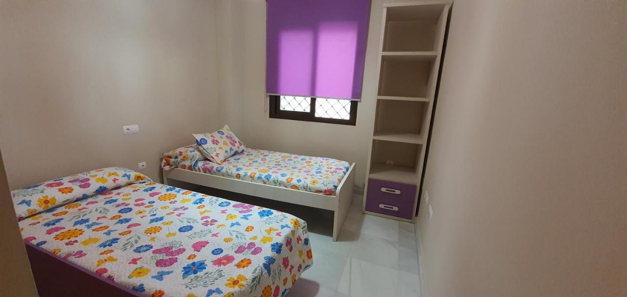 Apartamento Ciudad De โรตา ภายนอก รูปภาพ
